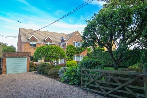 3 bedroom detached house for sale, Doles Lane, Wokingham, RG41