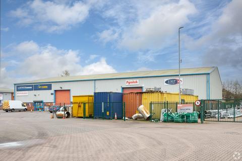 Distribution warehouse to rent, Eastern Av Burton On Trent DE13 0AT