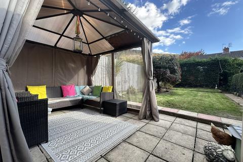3 bedroom semi-detached house for sale, Varteg Road, Ystalyfera, Neath Port Talbot.