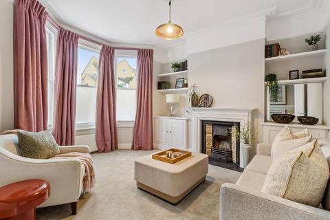 Limburg Road, London, SW11