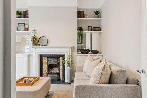 5 bedroom terraced house for sale, Limburg Road, London, SW11