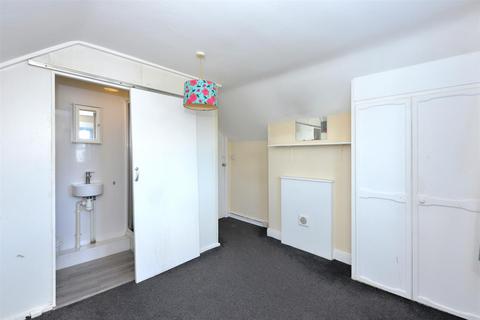 4 bedroom semi-detached house for sale, Coton Crescent, Coton Hill, Shrewsbury