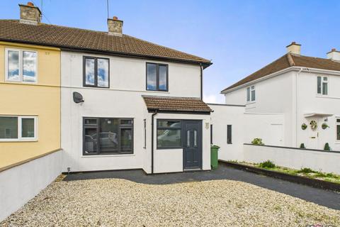 11 Sandyleaze, Gloucester, GL2 0PY