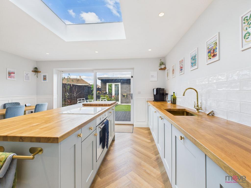 Kitchen / Diner