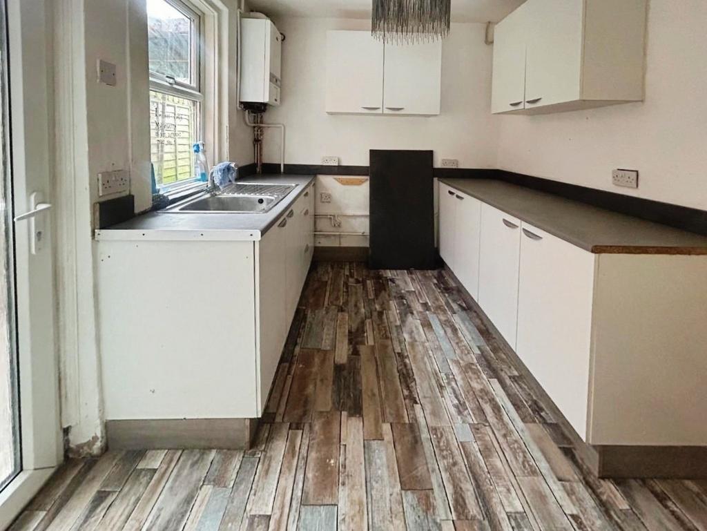 Pbox-kitchen-342203.jpg