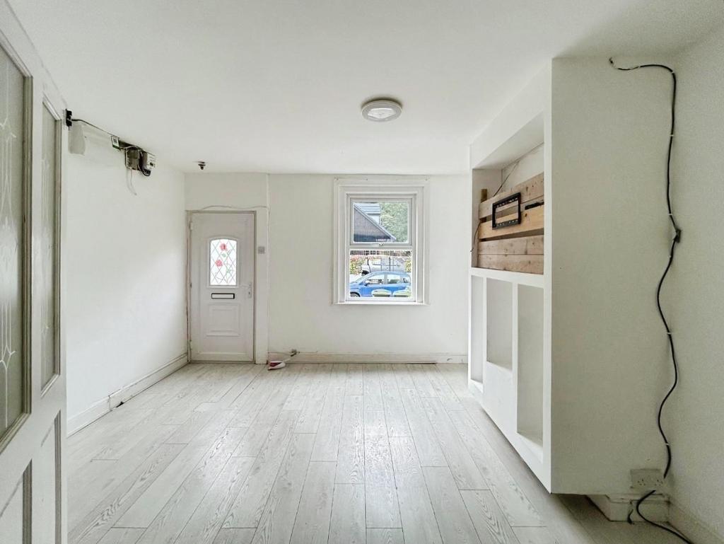 Pbox-bedroom-342203.jpg