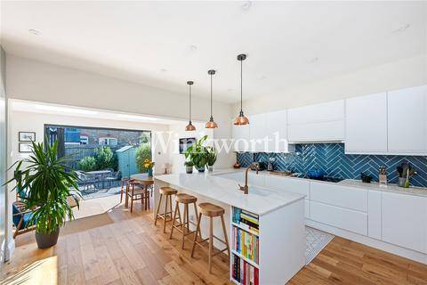 3 bedroom terraced house for sale, Hewitt Avenue, London, N22