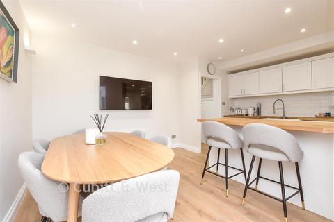 3 bedroom end of terrace house for sale, Oxford Road, Wallington, Surrey