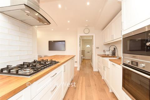 3 bedroom end of terrace house for sale, Oxford Road, Wallington, Surrey