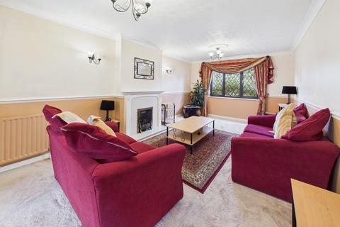 undefined, Woodfield Gardens, Hemel Hempstead, HP3