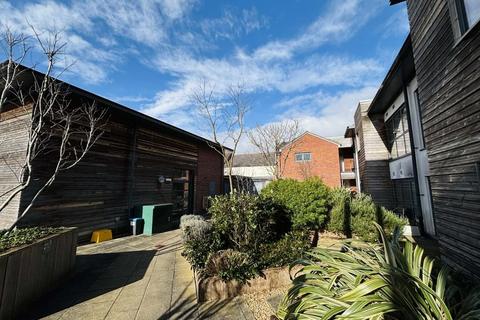 undefined, MELVILLE, NEWBURY RG14