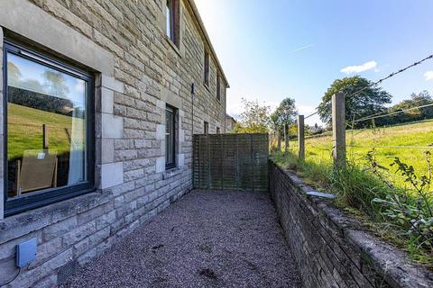 12 Cairnmount, Jedburgh, TD8 6SA