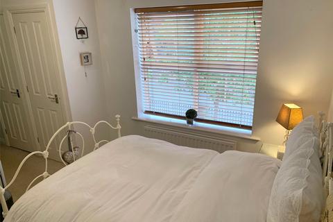 undefined, Stephenson Close, Berkshire RG18