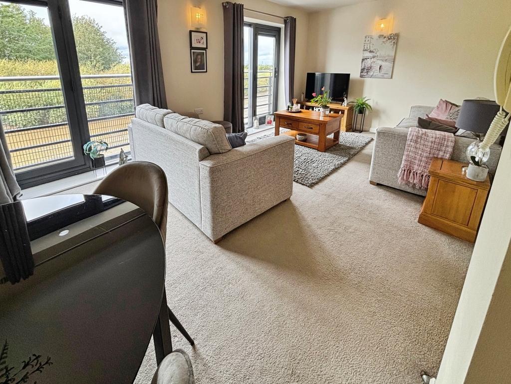 Pbox-living room-339451.jpeg
