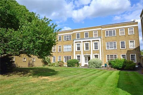 65 Parkside, London, SE3 7QF