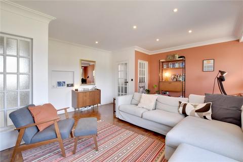 65 Parkside, London, SE3 7QF