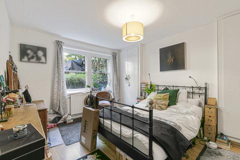 undefined, Station Road, Twickenham, TW1