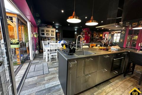 88 Uplands Road, Woodford Green, IG8 8JW