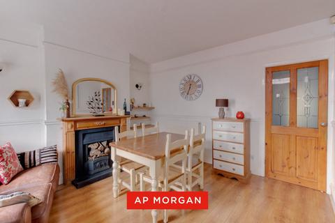 3 bedroom end of terrace house for sale, All Saints Road, Bromsgrove, Worcestershire, B61
