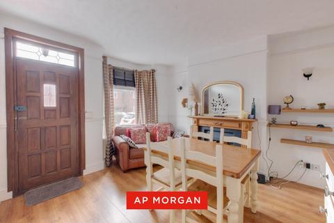 3 bedroom end of terrace house for sale, All Saints Road, Bromsgrove, Worcestershire, B61