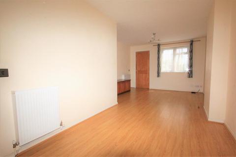 3 bedroom terraced house to rent, The Ridings, Bishopstoke, Eastleigh