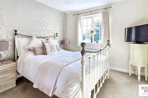 undefined, Clough Drive, Burton-On-Trent