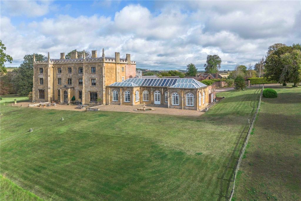 Abbey Manor