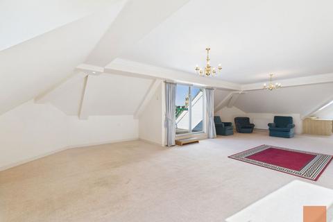 Apartment 35, Devington Hall Agar Road, Truro, TR1 1GP