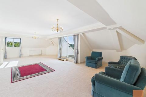 Apartment 35, Devington Hall Agar Road, Truro, TR1 1GP