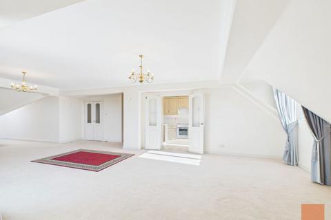 Apartment 35, Devington Hall Agar Road, Truro, TR1 1GP