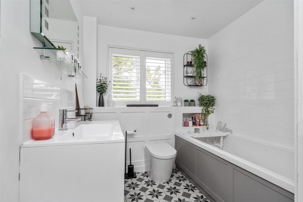 3 Denton Croft 18.jpg