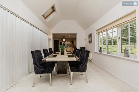 undefined, Wychwood Park, Weston, CW2