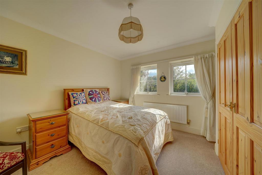 3a Sparrow Hall Lane (13).jpg