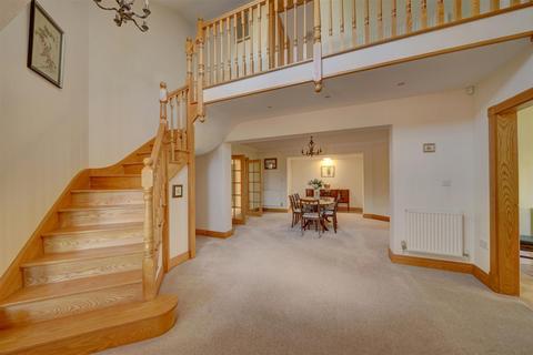 undefined, Sparrowhall Lane, Worcester WR2