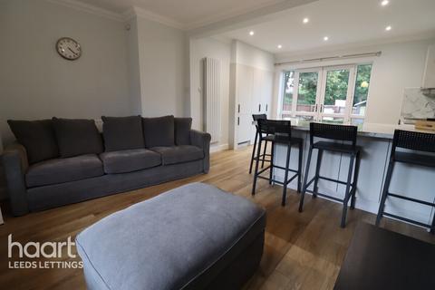 undefined, The Grove, Leeds
