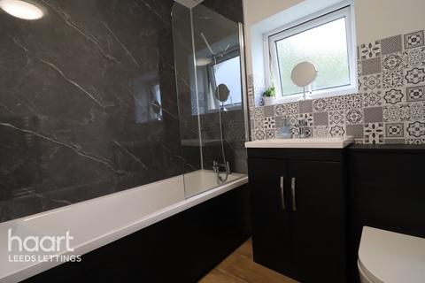 undefined, The Grove, Leeds