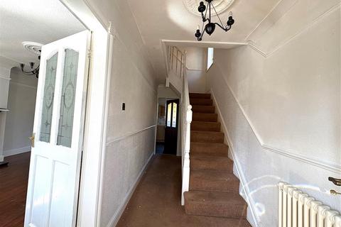 3 bedroom semi-detached house for sale, Teesdale Drive, Leigh