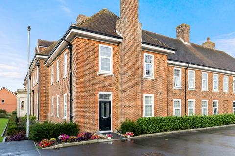 undefined, Major Close, Folkestone, CT20