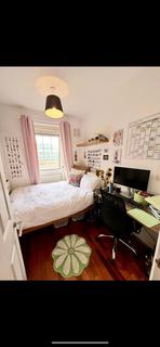 3 bedroom apartment for sale, Worsopp Drive, London SW4