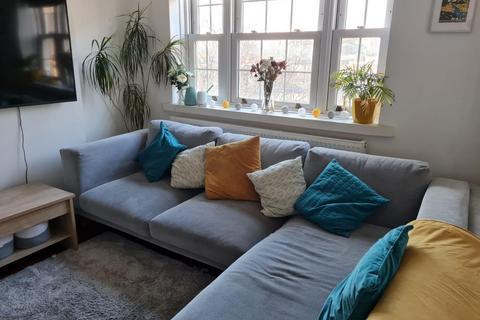 3 bedroom apartment for sale, Worsopp Drive, London SW4