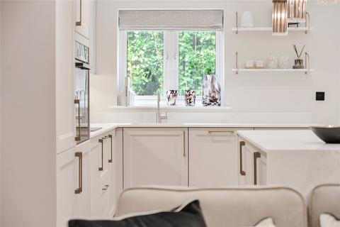 4 bedroom semi-detached house for sale, The Waldrons, Rowplatt Lane, Felbridge, RH19