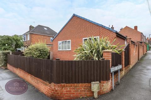 2 bedroom detached bungalow for sale, Wade Avenue, Ilkeston, DE7