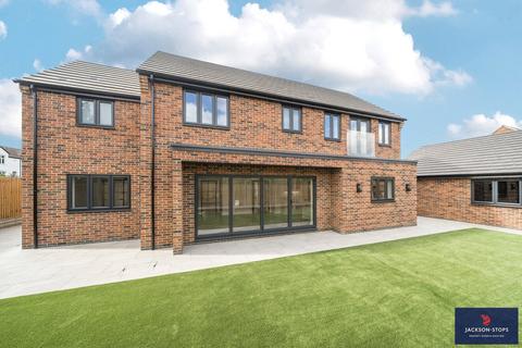undefined, Shefford Road, Clophill, Bedfordshire, MK45