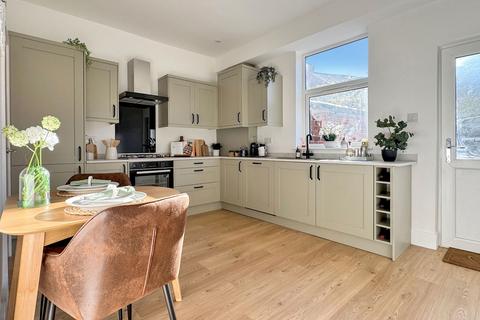 2 bedroom terraced house for sale, Chadwick Street, Stockport SK6
