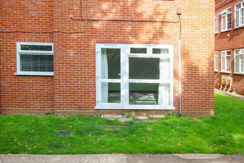 undefined, EPSOM ROAD, LEATHERHEAD, KT22