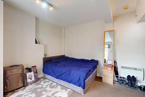 1 bedroom apartment for sale, Cambridge Court, London W2