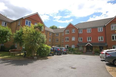 1 bedroom retirement property for sale, Hart Dene Court, Bagshot