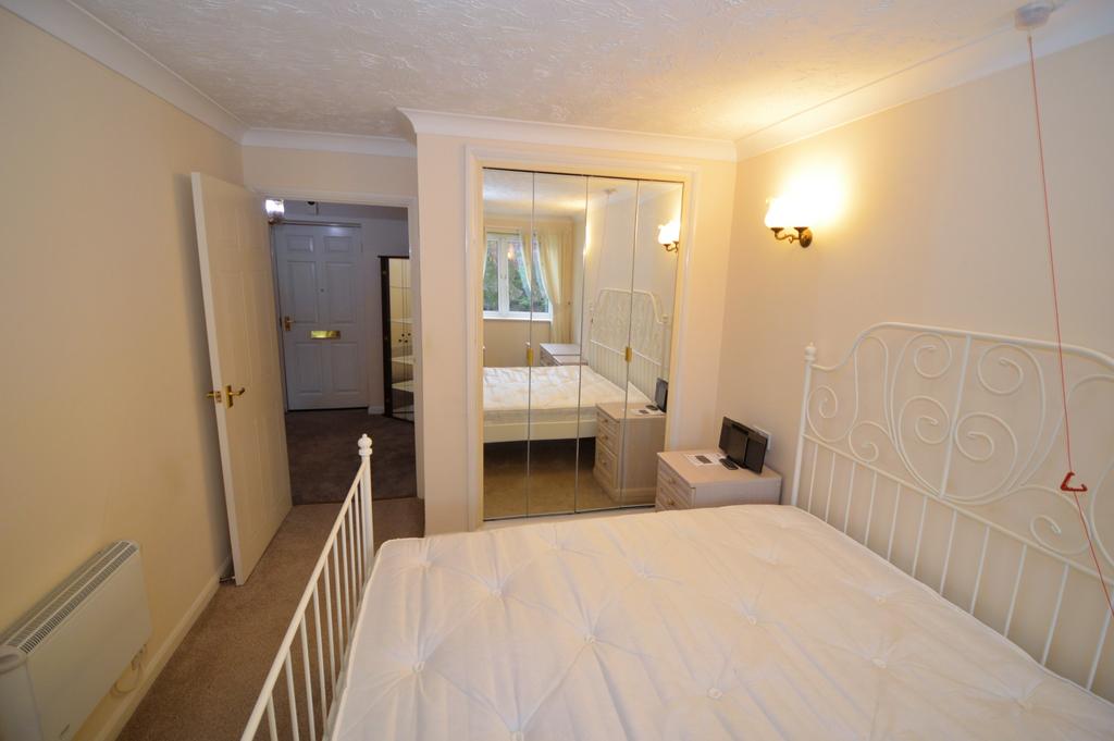 Double Bedroom