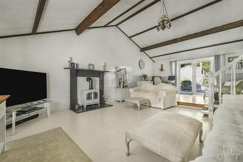 3 bedroom semi-detached house for sale, Felindre, Swansea