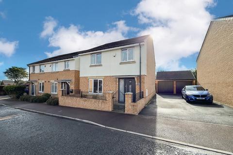 4 bedroom detached house for sale, Bowes Gardens, Springwell Village, NE9